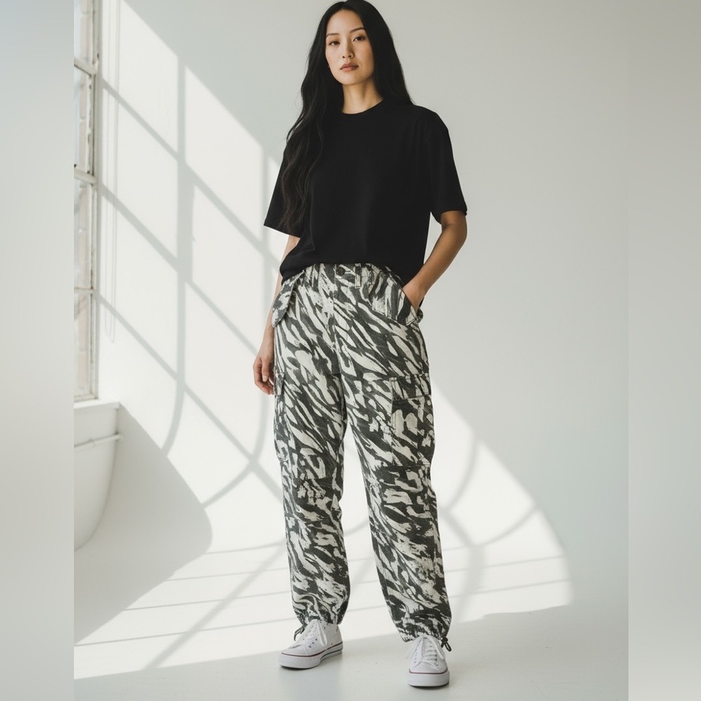 NWT  TopShop high rise Baggy cargo pants